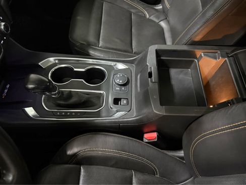 Used 2021 Chevrolet Traverse Premier AWD/4WD image 22