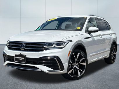 Used 2022 Volkswagen Tiguan SEL R-Line