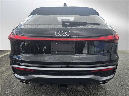 New 2025 Audi Q5 Prestige image 4