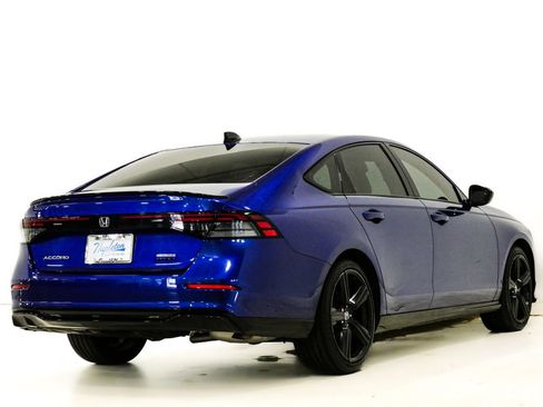 Used 2024 Honda Accord Sport image 7