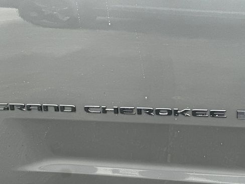 New 2026 Jeep Grand Cherokee 4WD image 26