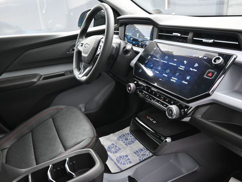 New 2027 Chevrolet Bolt RS w/ Technology Package FWD image 29