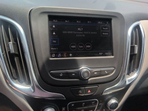 Used 2024 Chevrolet Equinox LT AWD/4WD image 9