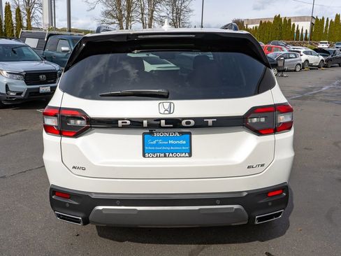 New 2026 Honda Pilot Elite image 7