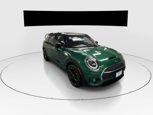 Used 2024 MINI Cooper Clubman S AWD/4WD image 2