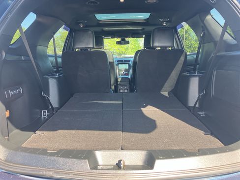 Used 2018 Ford Explorer Sport w/ Equipment Group 401A image 36