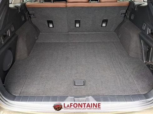 Used 2025 Subaru Outback Touring AWD/4WD image 28