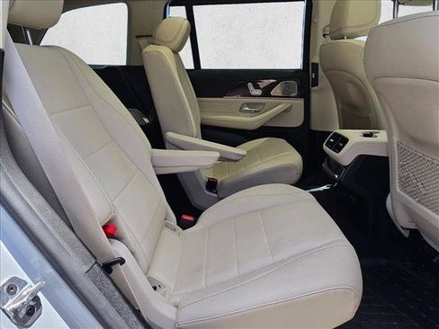 Certified 2022 Mercedes-Benz GLS 450 4MATIC image 20