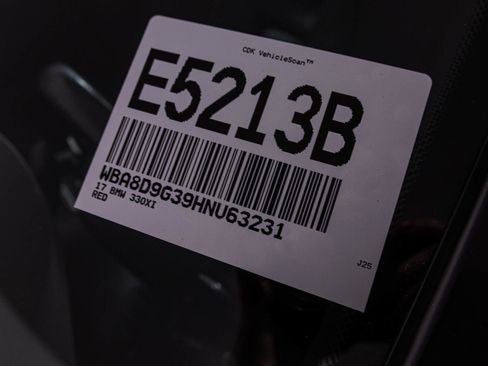 Used 2017 BMW 330i xDrive Sedan image 42