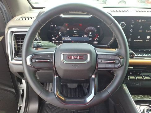 Used 2025 GMC Canyon AT4 w/ Nightfall Edition AWD/4WD image 19