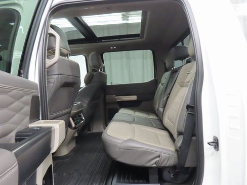 Used 2025 Ford F450 Platinum w/ Platinum Plus Package image 10
