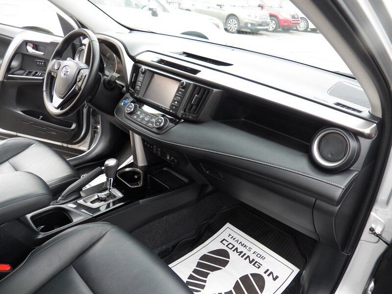 Used 2016 Toyota RAV4 Limited w/ Advanced Technology Package AWD/4WD image 15