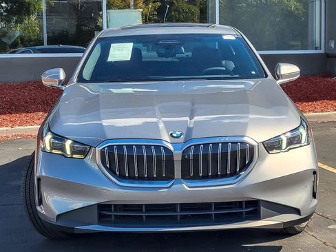 Used 2025 BMW 540i xDrive image 4