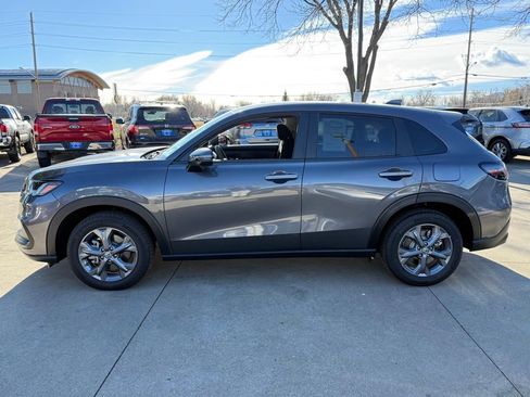 Certified 2026 Honda HR-V LX image 8