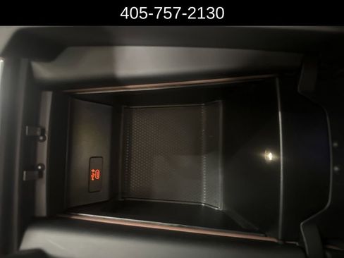 Used 2021 BMW X6 xDrive40i w/ Executive Package image 15