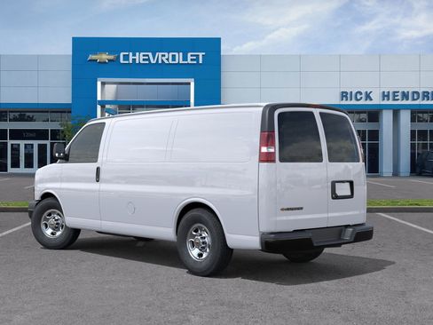 New 2026 Chevrolet Express 2500 w/ Driver Convenience Package image 5