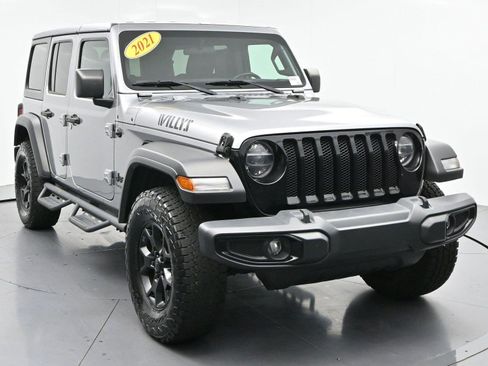 Used 2021 Jeep Wrangler Unlimited Sport AWD/4WD image 2