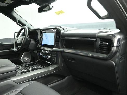 Certified 2025 Ford F150 Lariat w/ Equipment Group 502A High image 28