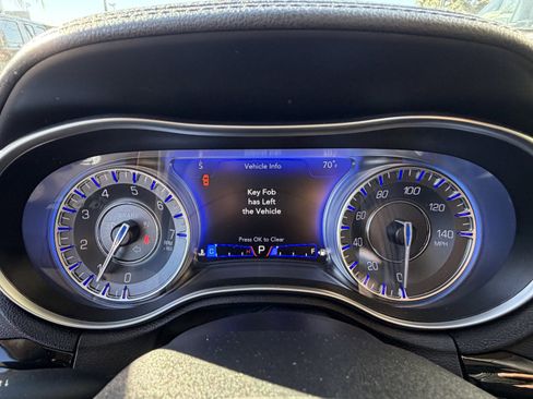 Certified 2023 Chrysler 300 Touring L w/ Popular Equipment Group image 25