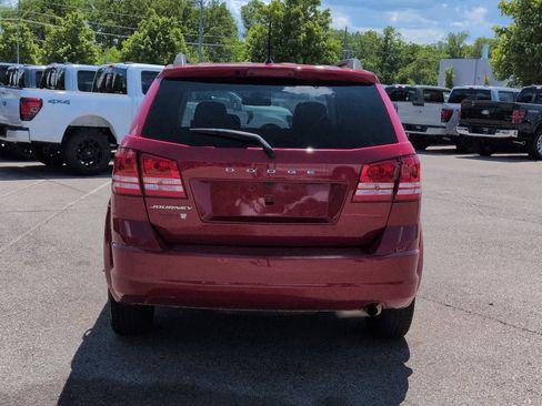 Used 2019 Dodge Journey SE FWD image 7