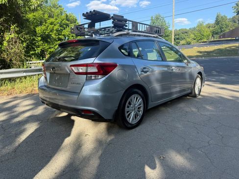 Used 2018 Subaru Impreza 2.0i Premium w/ Eyesight & BSD & Rcta AWD/4WD image 7