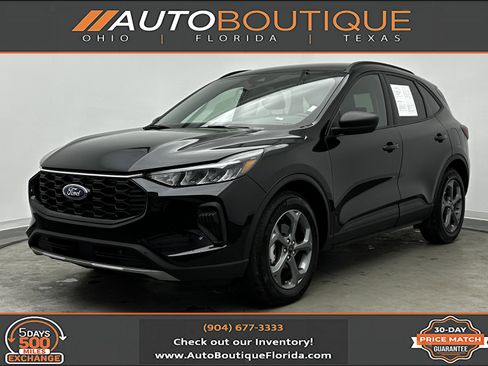 Used 2025 Ford Escape ST-Line image 1