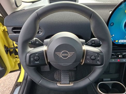 Used 2025 MINI Cooper S image 19