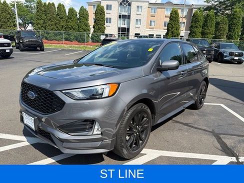 Used 2024 Ford Edge ST-Line w/ Class II Trailer Tow Package AWD/4WD image 3