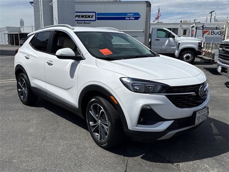 Certified 2022 Buick Encore GX Select image 1