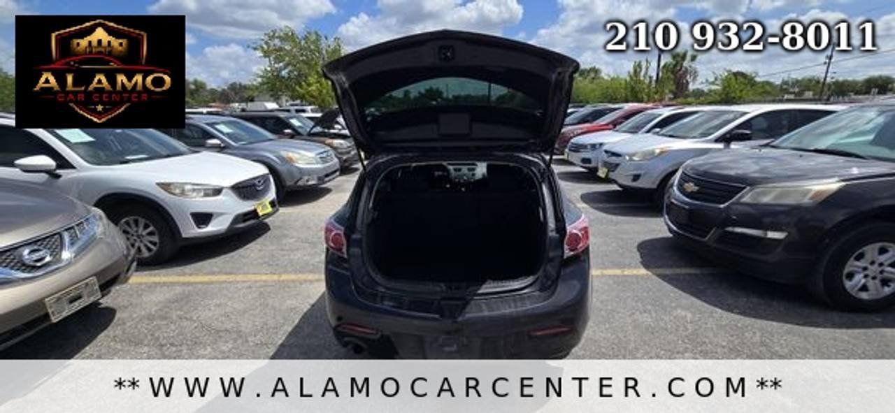 Used 2012 MAZDA MAZDA3 i Touring FWD image 24