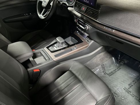 Used 2022 Audi Q5 2.0T Premium image 15