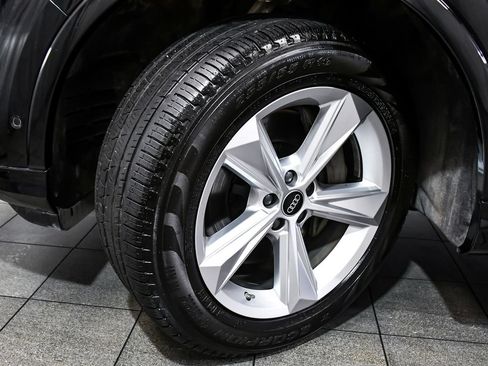 Used 2025 Audi Q7 3.0T Premium w/ Convenience Package AWD/4WD image 7