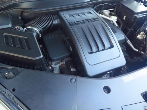 Used 2010 Chevrolet Equinox LS FWD image 32