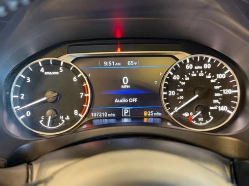 Used 2022 Nissan Altima 2.5 SV w/ SV Premium Package FWD image 27