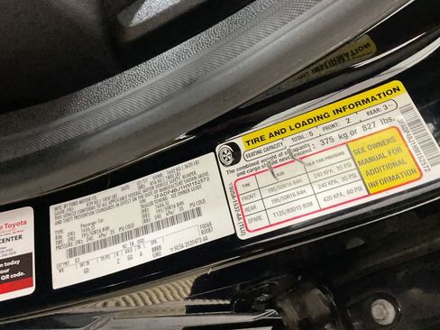 Used 2017 Ford Fiesta SE w/ Equipment Group 201A image 27