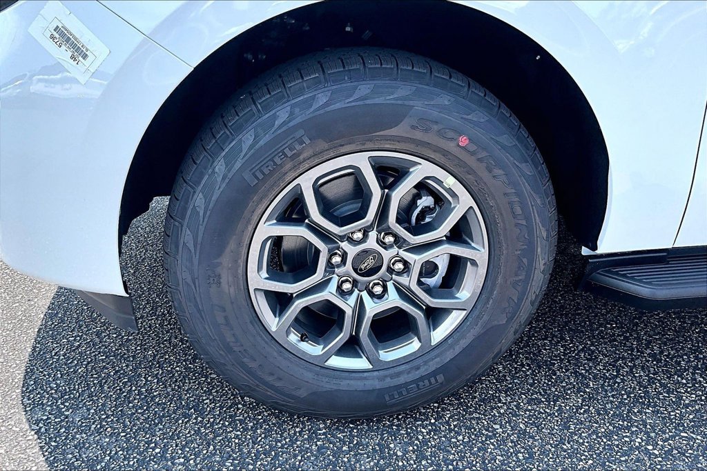 New 2026 Ford Expedition Active RWD image 12