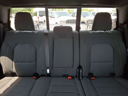 Used 2022 RAM 1500 Big Horn AWD/4WD image 20
