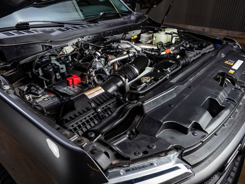 Used 2024 Ford F350 XL w/ FX4 Off-Road Package image 33