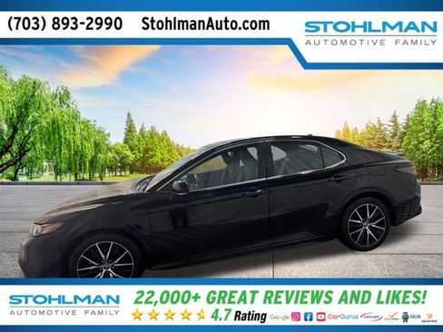 Used 2024 Toyota Camry SE w/ Blackout Package (TMS) image 7