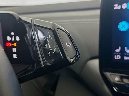 Used 2023 Volkswagen ID.4 Pro S image 24