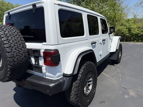 Used 2024 Jeep Wrangler Unlimited Rubicon 392 AWD/4WD image 12
