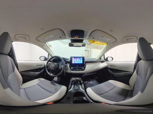 Certified 2024 Toyota Corolla LE image 43