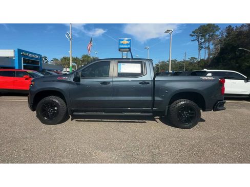 Used 2021 Chevrolet Silverado 1500 LT Trail Boss w/ Convenience Package II image 5