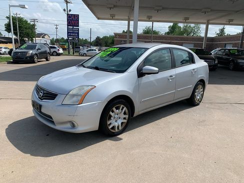 Used 2011 Nissan Sentra 2.0 S FWD image 3