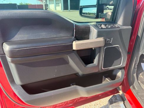 Used 2022 Ford F450 Lariat w/ Lariat Value Package AWD/4WD image 15