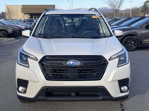 Used 2023 Subaru Forester Premium image 24