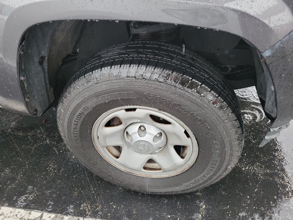 Used 2020 Toyota Tacoma SR RWD image 9