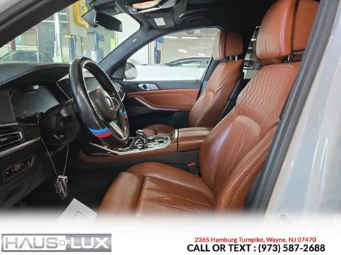 Used 2021 BMW X7 M50i AWD/4WD image 4