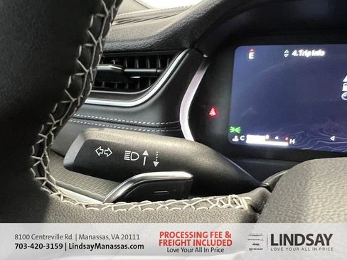 New 2025 Jeep Grand Cherokee Altitude AWD/4WD image 36