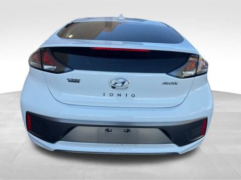 Used 2020 Hyundai Ioniq Limited image 6